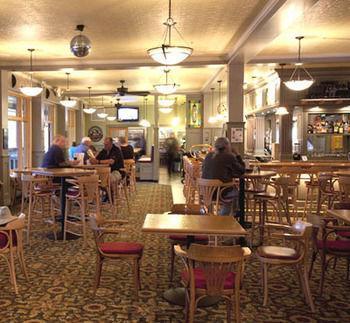Kaslo Hotel Екстериор снимка